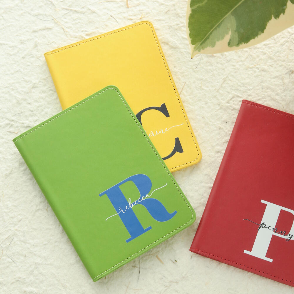 Personalisierte Passhülle mit  – Monogram Custom Case Bewertung und Preis